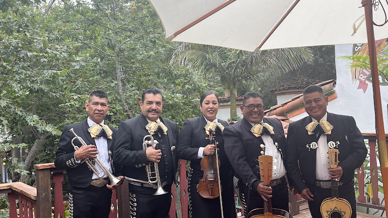 Mariachi EP Estrellas del pacifico