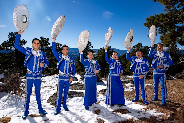Mariachi Los Viajeros de Denver LLC