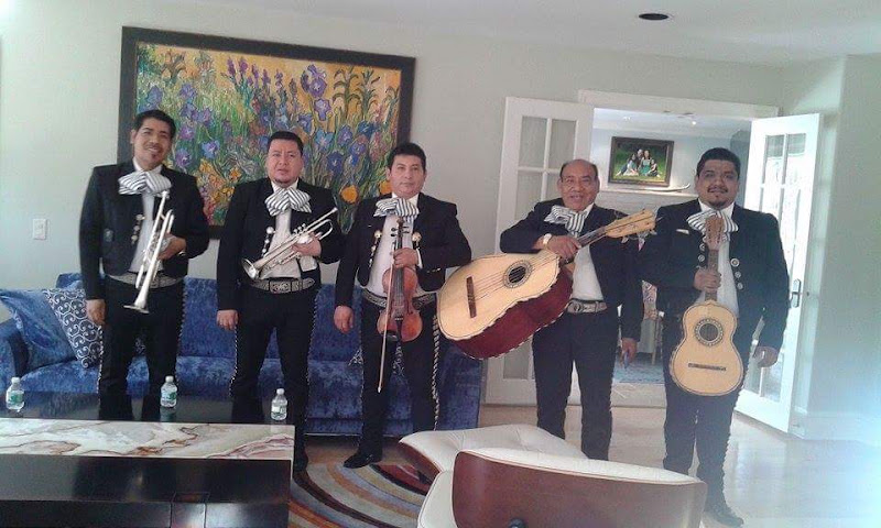 Mariachi Palacios-Mariachi Para Eventos in NY- Serenatas in NY- Mariachi in NY